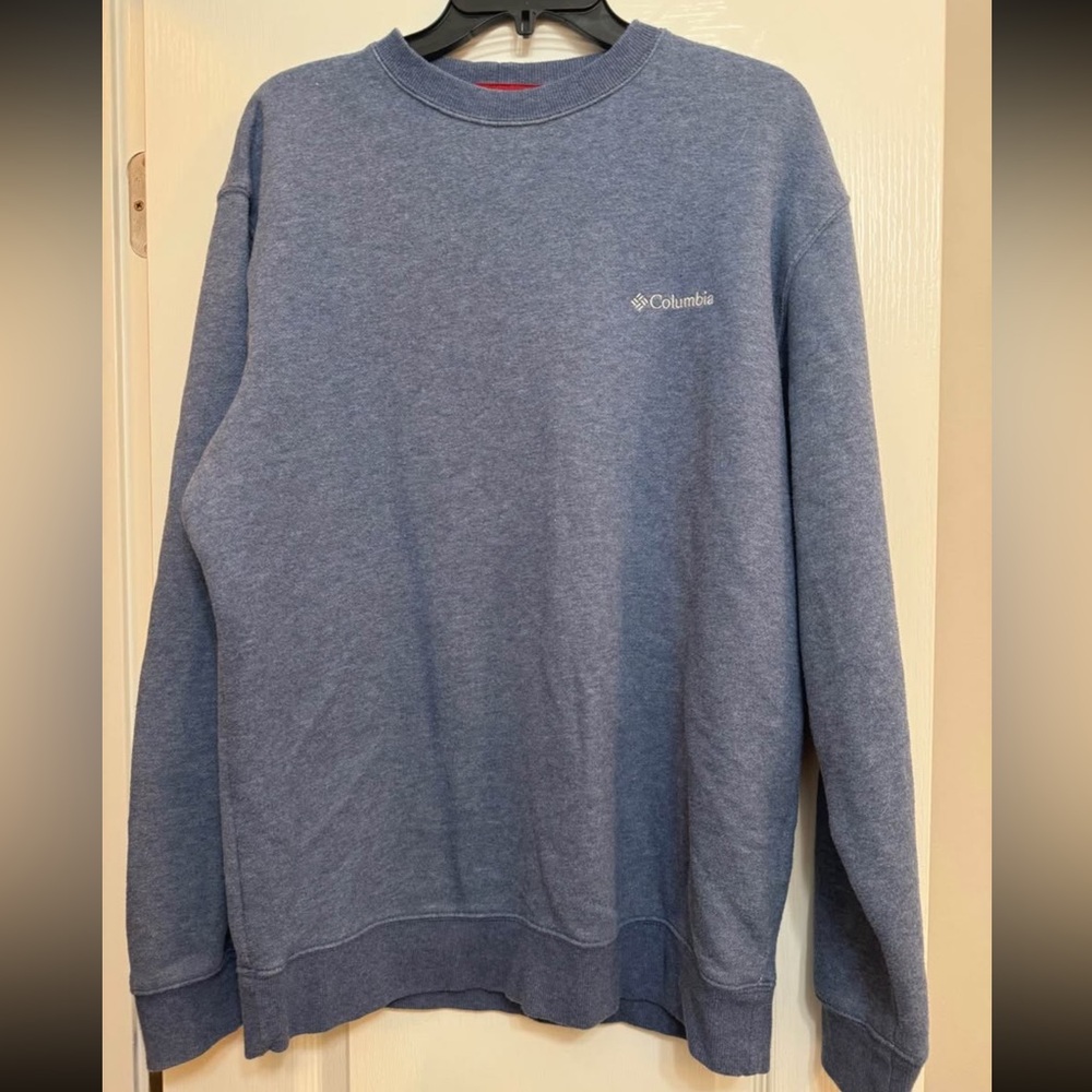 Columbia Men's Classic Blue Crewneck Sweater